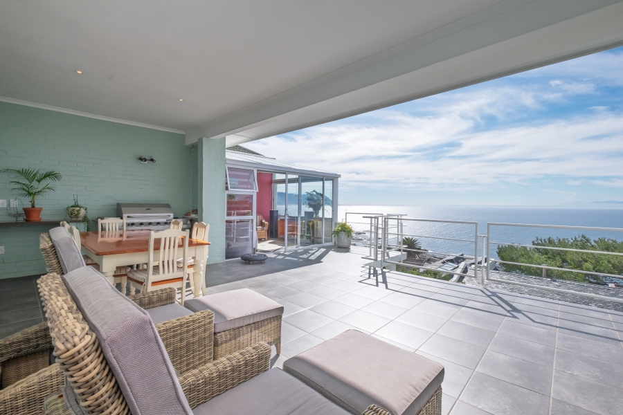 3 Bedroom Property for Sale in Murdock Valley Western Cape